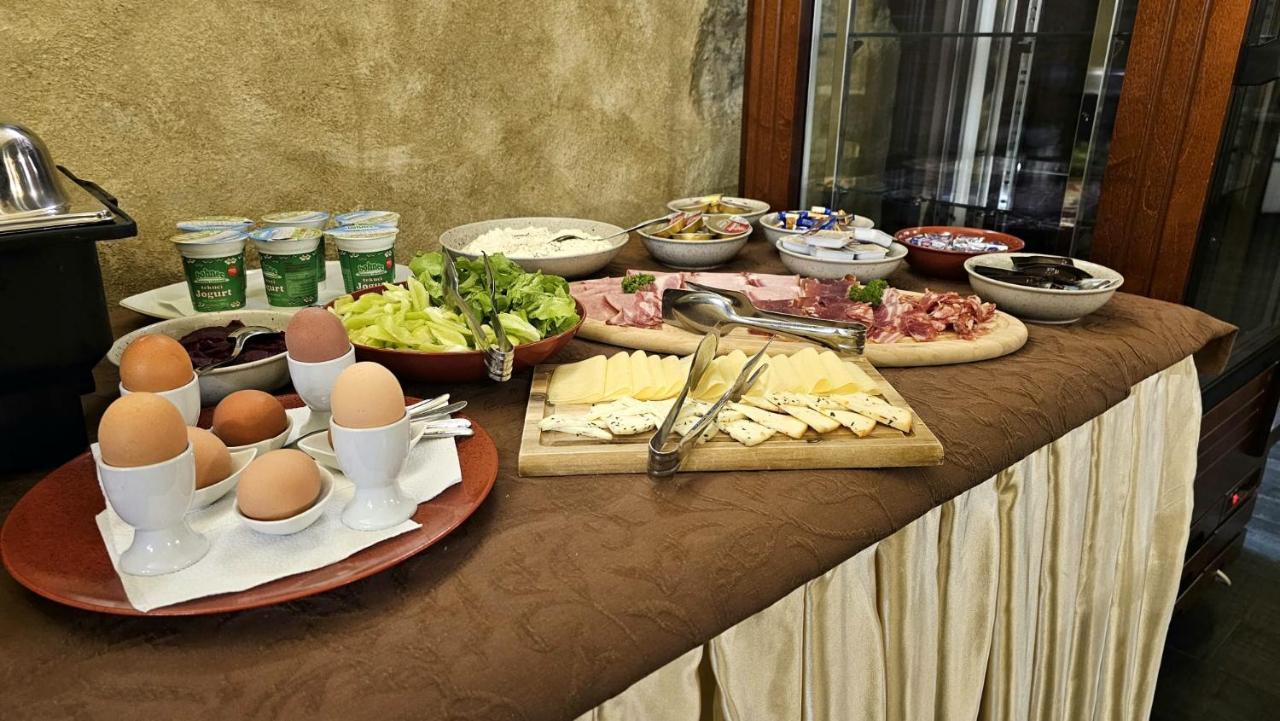 مبيت وإفطار فرازدينسكي توبليسي Sobe Bernarda المظهر الخارجي الصورة
